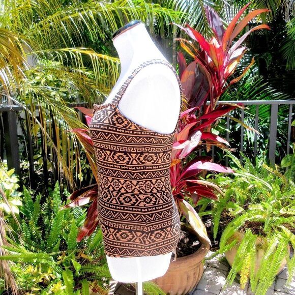 🍍3/$15🍍 Express Tribal Print Tank - Picture 3 of 6